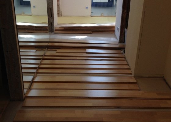 Oprava dřevěné plovoucí podlahy