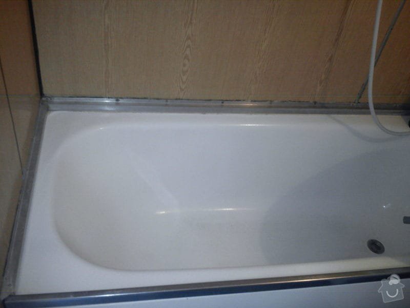Výměna lišt a těsnění u vany: DSC00861