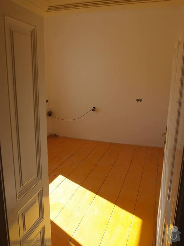 Pokládka podlahy a nábytek do pokoje: 1