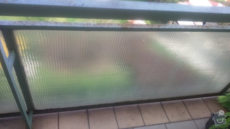 Výměnu skla na balkóně za jiné čiré: DSC_0124