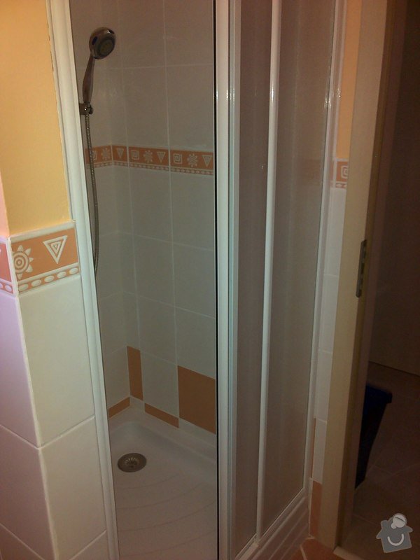 Oprava dveří ve sprchovém koutě: 1_3_
