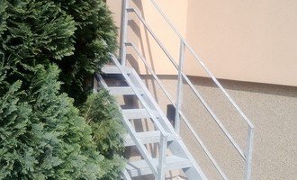 Pozinkové schody - stav před realizací