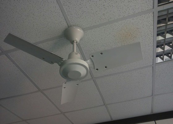 Montáž stropních ventilátorů
