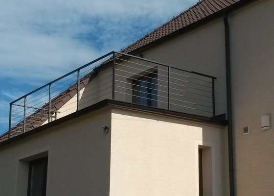 Výroba a montáž balkonového zábradlí