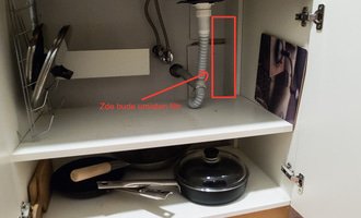 Instalatér – připojení filtru na vodu v kuchyni - stav před realizací