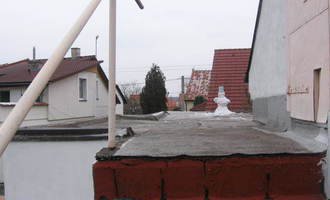 Zateplení pochůzné střechy - stav před realizací