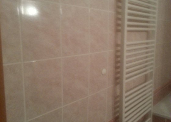 Oprava obkladu na 1 zdi v koupelně (cca 6 m2)