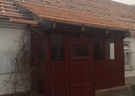 Rekonstrukce a přístavba dřevěné verandy